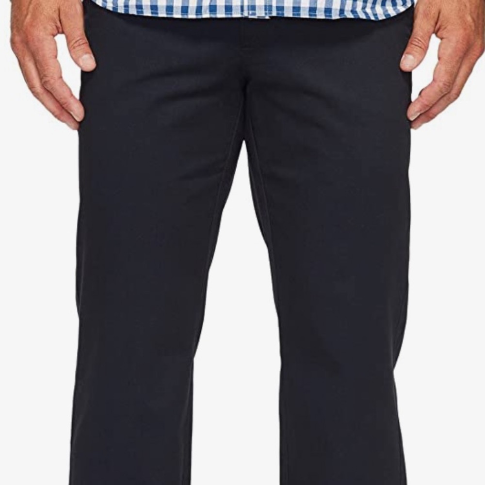 Dockers Slim Fit D1 Flat Front Signature Khaki Size 38 x 29 in color Black